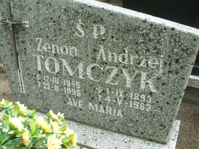 Grób Zenon Tomczyk