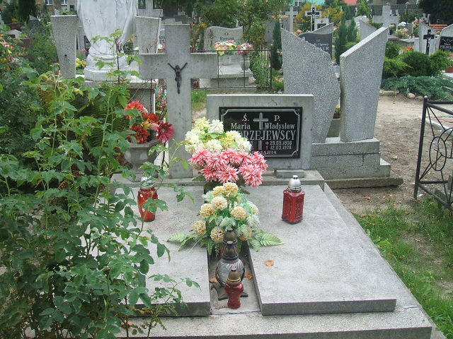 Grób Władysław Andrzejewski