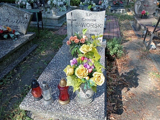 Grób Czesław Jaworski